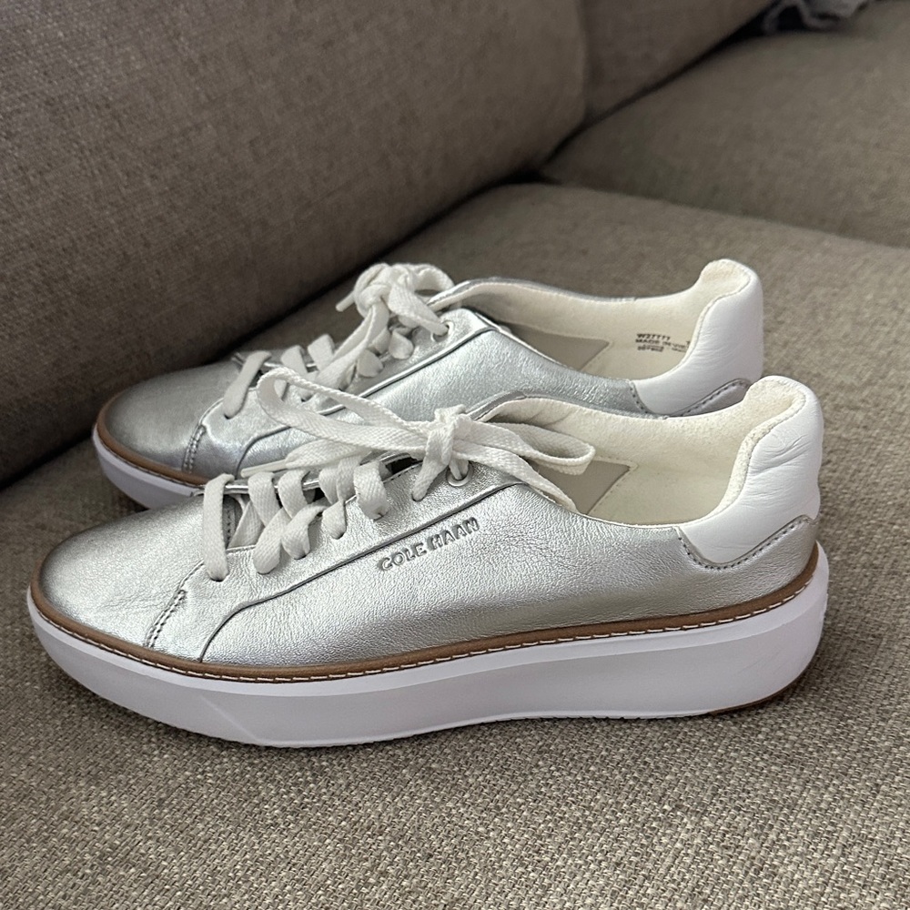 Cole Haan Women's Metallic Silver Sneakers size 7.5 - Picture 2 of 7